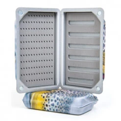 Guideline Trout Slit Foam Fly Box - Large (6) 7 Guideline Trout Slit Foam Fly Box - Large (6) -Pêche Équipement Magasin 102724GL 3