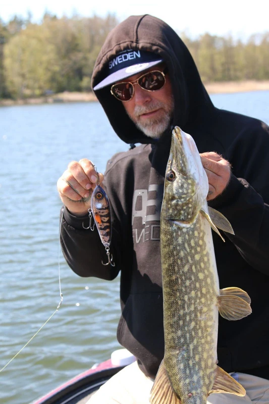 Abu Garcia Abu Svartzonker McTracer 4 Abu Garcia Abu Svartzonker McTracer – Image 2