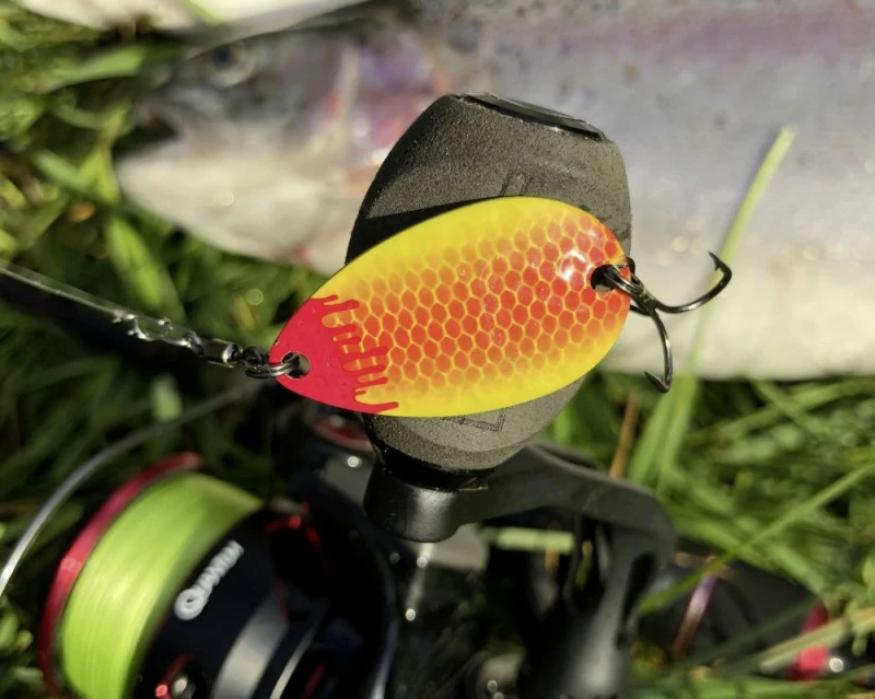 Magic Trout Bloody Big Blade 3,5cm, 2,6g 4 Magic Trout Bloody Big Blade 3,5cm, 2,6g – Image 2