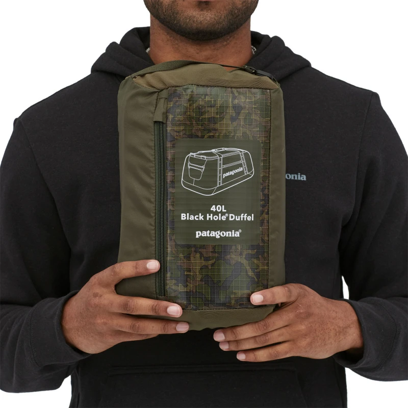 Patagonia Black Hole Duffel 40L Lichen: Basin Green 7 Patagonia Black Hole Duffel 40L Lichen: Basin Green – Image 5