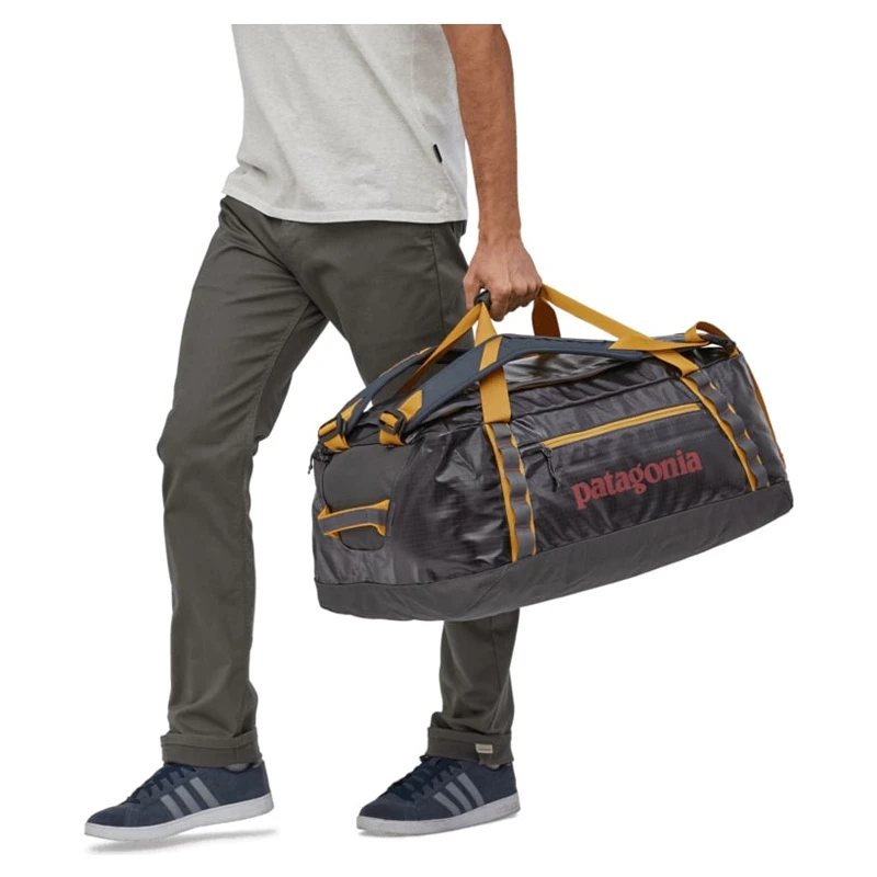 Patagonia Black Hole Duffel 55L Smolder Blue W/Buckwheat Gold 4 Patagonia Black Hole Duffel 55L Smolder Blue W/Buckwheat Gold – Image 2