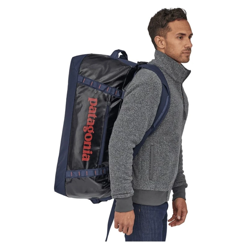 Patagonia Black Hole Duffel 70L Classic Navy 4 Patagonia Black Hole Duffel 70L Classic Navy – Image 2