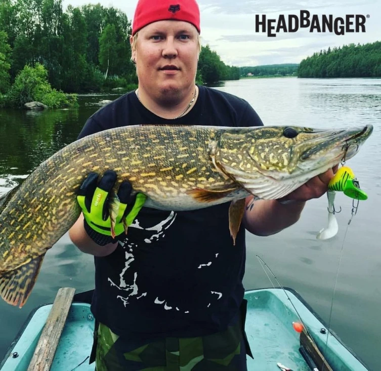 Headbanger Tail 8 Headbanger Tail – Image 6