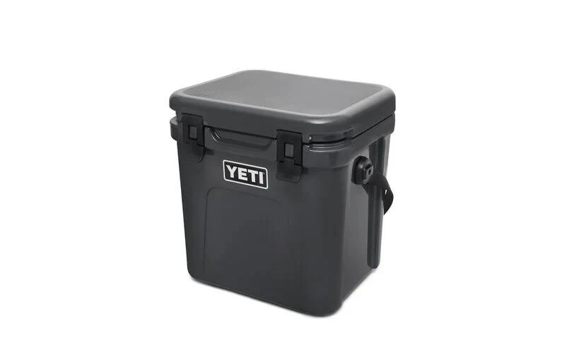 Yeti Roadie 24 - Charcoal 6 Yeti Roadie 24 - Charcoal – Image 4